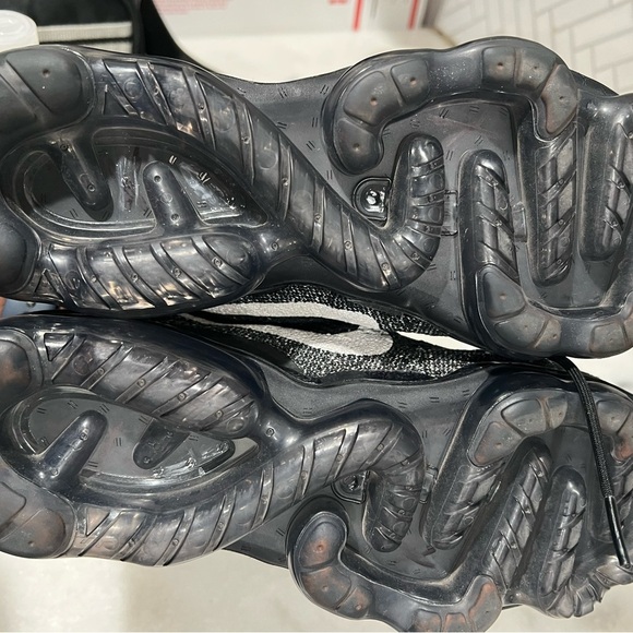 Size 8.5 - Nike Air VaporMax 2023 Flyknit Oreo main image 11